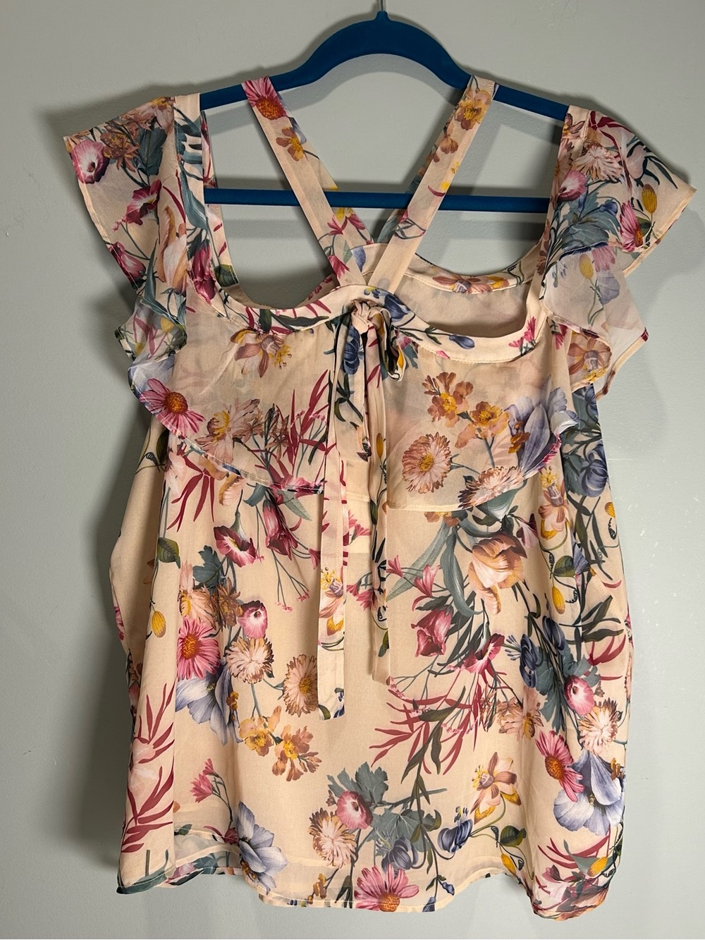 Sweet Pea for New York & Co Floral Cutout Cold Shoulder Flowy Top NWT